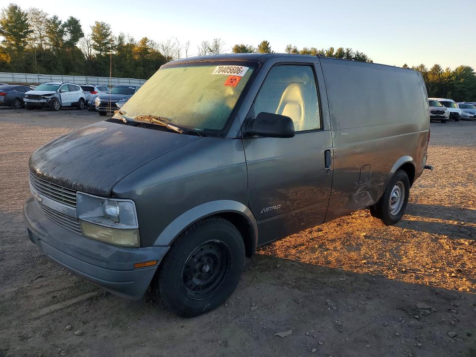 2001 Chevrolet Astro მანქანა იყიდება აუქციონზე, vin: 1GCDM19W01B122298, აუქციონის ნომერი: 70405606