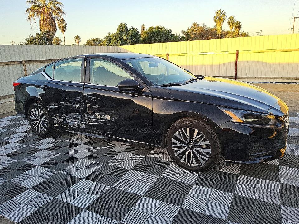 Продажа на аукционе авто 2026 Nissan Altima, vin: 1N4BL4DV4TN323879, номер лота: 72452956