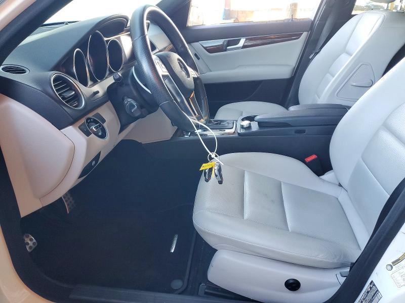 Продажа на аукционе авто 2012 Mercedes-benz C, vin: WDDGF4HB9CR192275, номер лота: 72783846