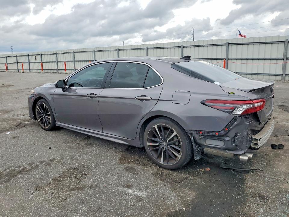 Продажа на аукционе авто 2019 Toyota Camry, vin: 4T1B61HK1KU740893, номер лота: 71424756
