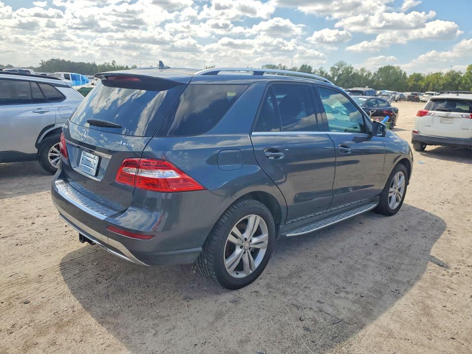 71498956 :رقم المزاد ، 4JGDA5HB3EA360927 vin ، 2014 Mercedes-benz Ml 350 4ma مزاد بيع