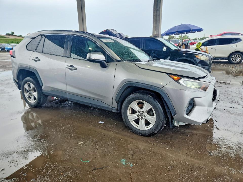 Aukcja sprzedaży 2019 Toyota Rav4, vin: 2T3W1RFV8KW013947, numer aukcji: 71087646