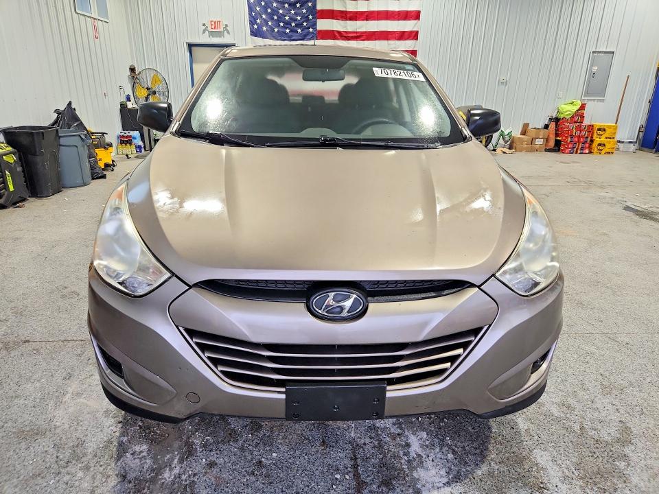 70782106 :رقم المزاد ، KM8JT3AC8AU040161 vin ، 2010 Hyundai Tucson مزاد بيع
