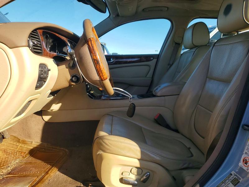 2008 Jaguar Xj8 მანქანა იყიდება აუქციონზე, vin: SAJWA79B28SH24653, აუქციონის ნომერი: 72228346