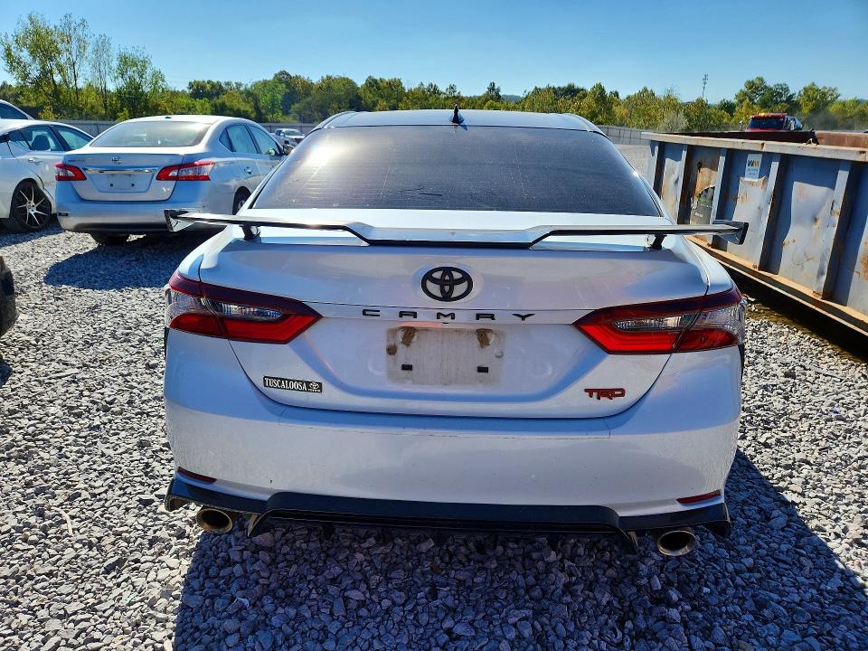 Продажа на аукционе авто 2022 Toyota Camry, vin: 4T1KZ1AKXNU068872, номер лота: 71640086