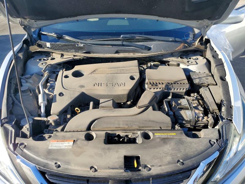 2018 Nissan Altima მანქანა იყიდება აუქციონზე, vin: 1N4AL3AP6JC271045, აუქციონის ნომერი: 72616306