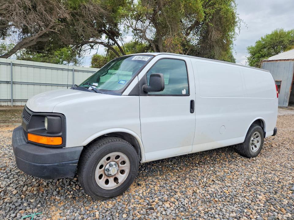 70726156 :رقم المزاد ، 1GCSGAFX4E1155019 vin ، 2014 Chevrolet Express G1500 مزاد بيع