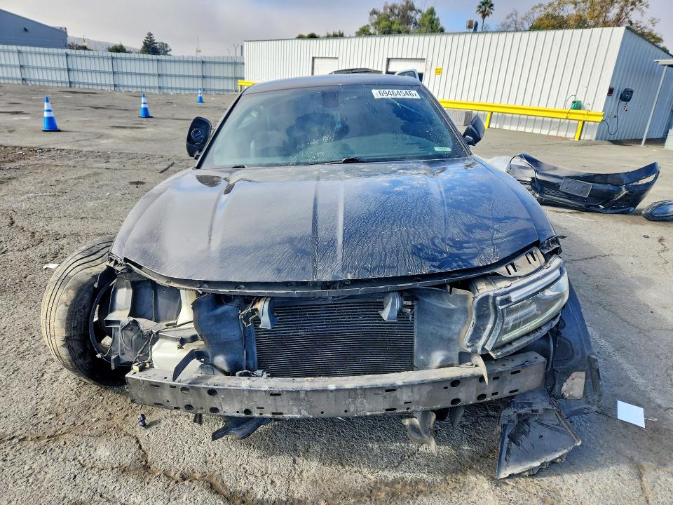 69464546 :رقم المزاد ، 2C3CDXHG7FH805515 vin ، 2015 Dodge Charger مزاد بيع