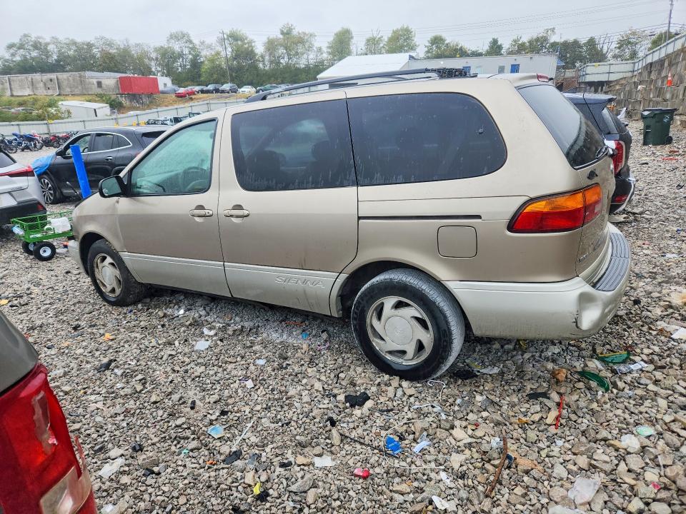 2000 Toyota Sienna მანქანა იყიდება აუქციონზე, vin: 4T3ZF13C7YU278032, აუქციონის ნომერი: 71159996