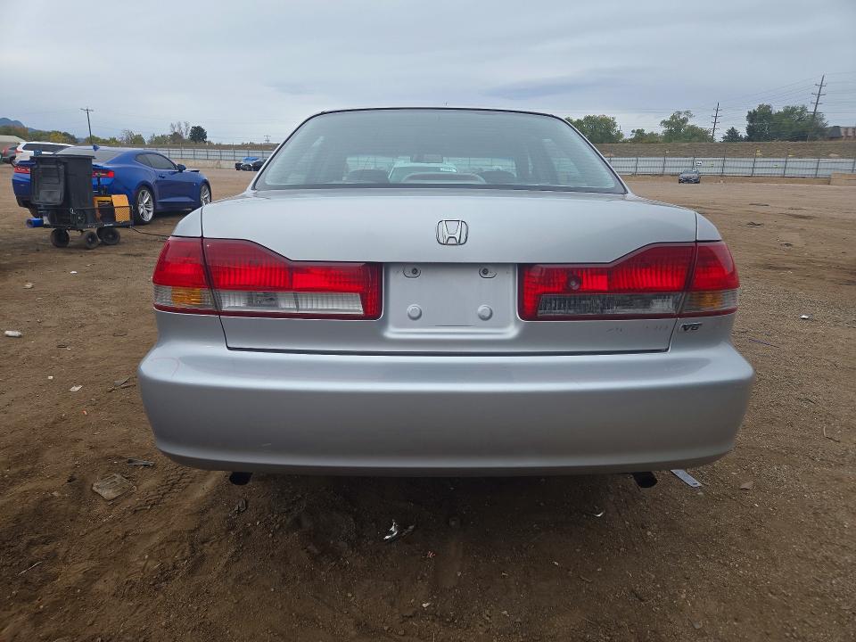 2001 Honda Accord მანქანა იყიდება აუქციონზე, vin: 1HGCG16511A041767, აუქციონის ნომერი: 74105246
