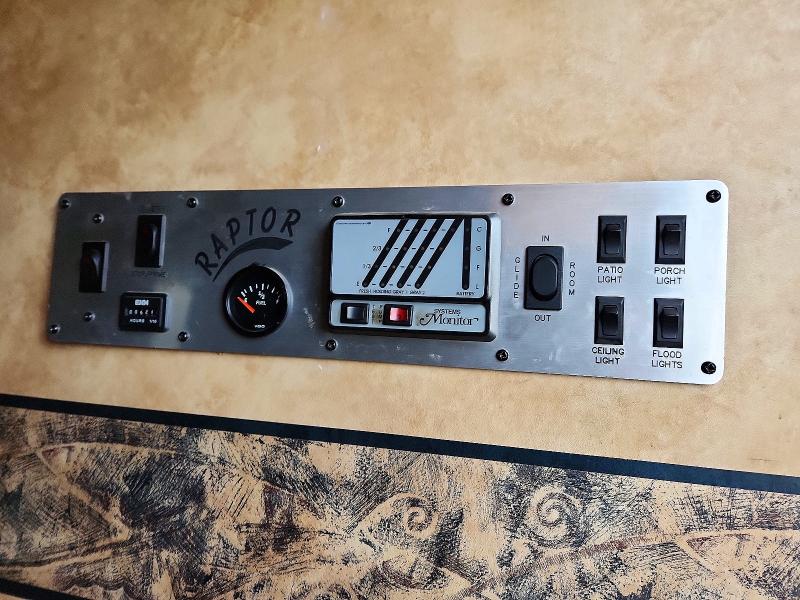 2004 Keystone Raptor Rp3 მანქანა იყიდება აუქციონზე, vin: 4YDF361324M850740, აუქციონის ნომერი: 69547246