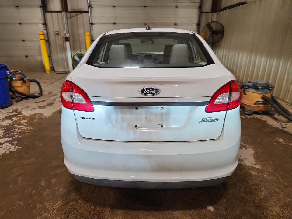71598296 :رقم المزاد ، 3FADP4AJ2BM128841 vin ، 2011 Ford Fiesta مزاد بيع
