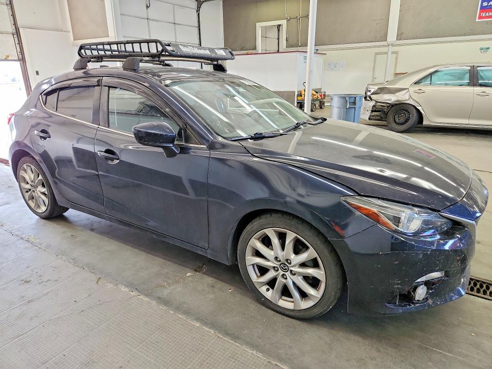70858306 :رقم المزاد ، JM1BM1M30F1258285 vin ، 2015 Mazda 3 مزاد بيع