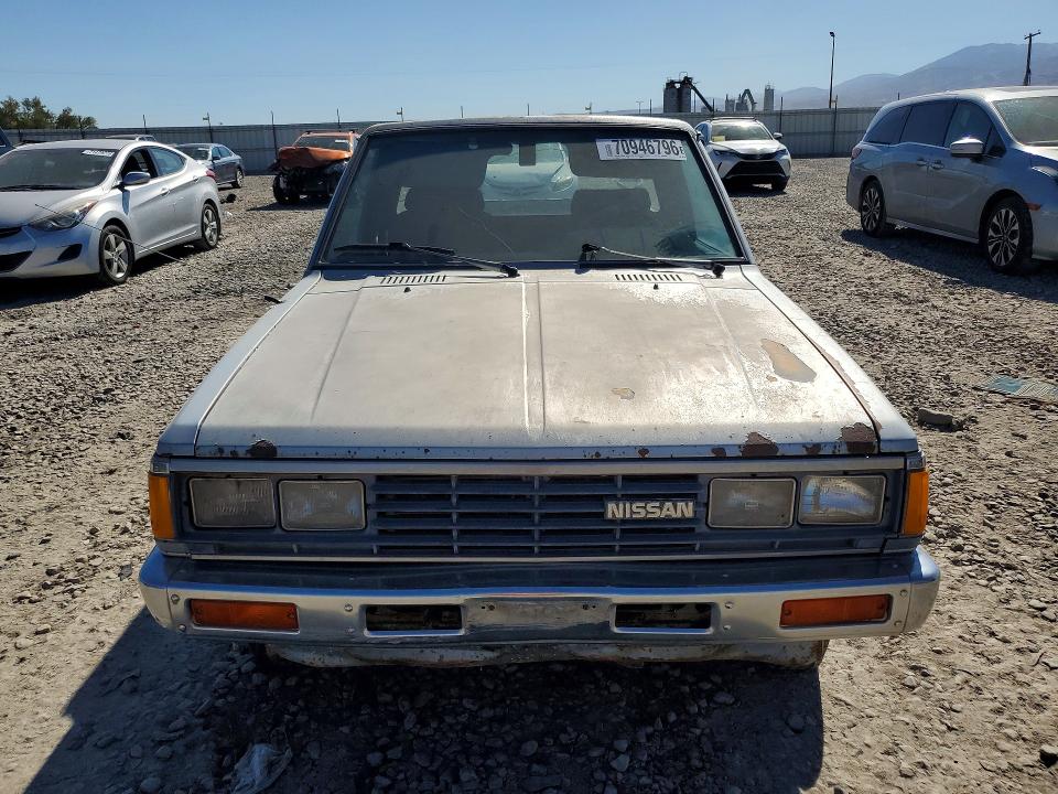 70946796 :رقم المزاد ، JN6ND06S4FW020158 vin ، 1985 Nissan Pickup مزاد بيع