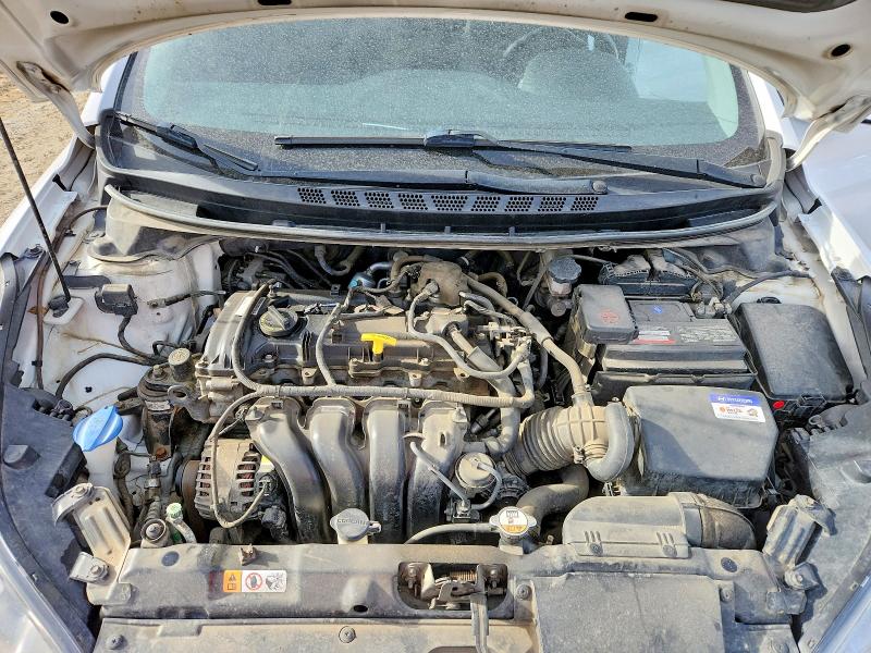 71008926 :رقم المزاد ، KMHDH4AH3FU288437 vin ، 2015 Hyundai Elantra مزاد بيع