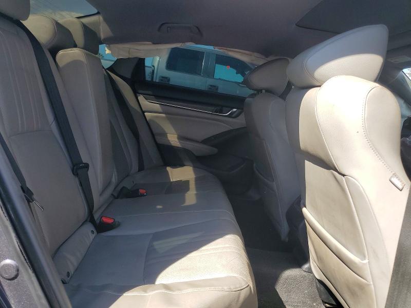 Продаж на аукціоні авто 2018 Honda Accord, vin: 1HGCV1F58JA080524, номер лоту: 71852406