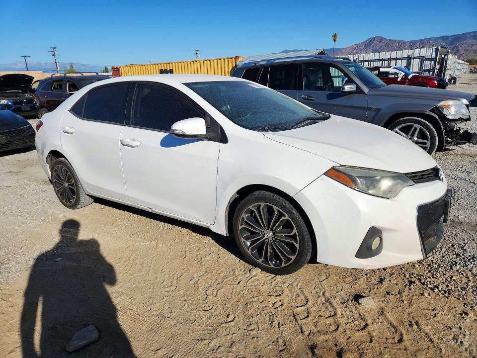 71684476 :رقم المزاد ، 5YFBURHE8GP470004 vin ، 2016 Toyota Corolla مزاد بيع