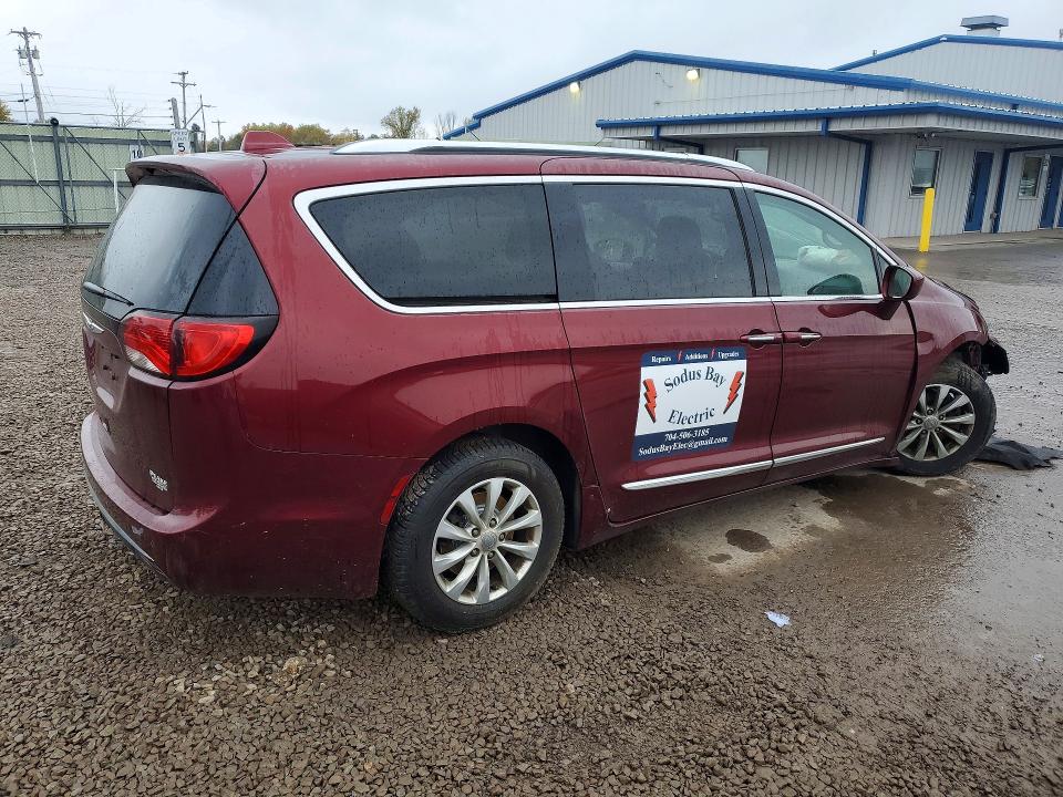 2019 Chrysler Pacifica მანქანა იყიდება აუქციონზე, vin: 2C4RC1BG6KR549189, აუქციონის ნომერი: 72689386