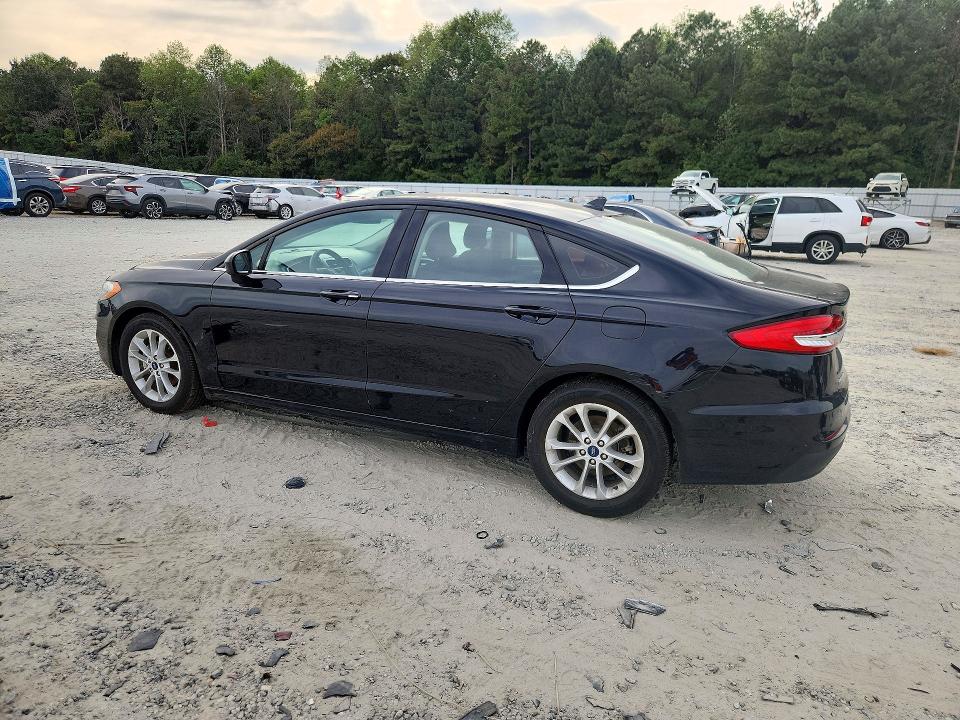 71802326 :رقم المزاد ، 3FA6P0HD5KR135187 vin ، 2019 Ford Fusion مزاد بيع