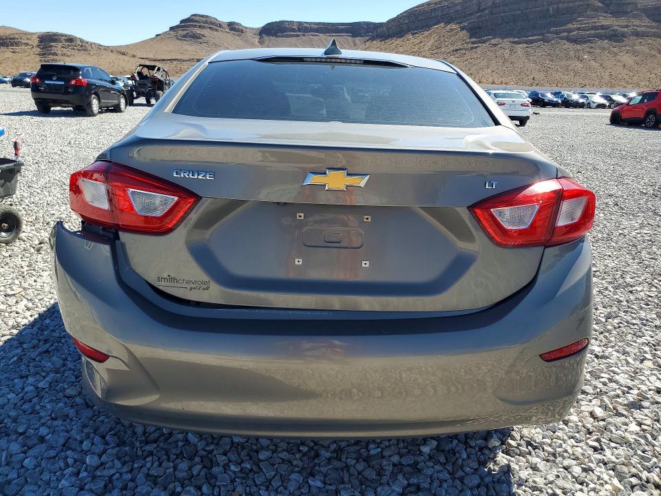 Aukcja sprzedaży 2018 Chevrolet Cruze, vin: 1G1BE5SM3J7156171, numer aukcji: 71193666