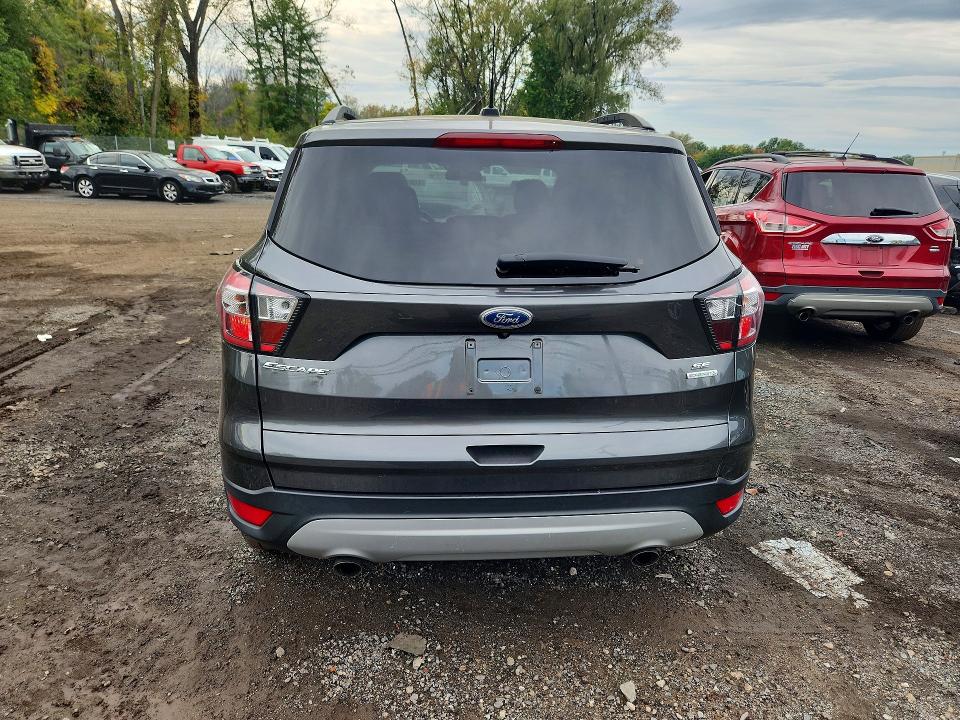 Продаж на аукціоні авто 2018 Ford Escape, vin: 1FMCU0G94JUB62564, номер лоту: 70627686