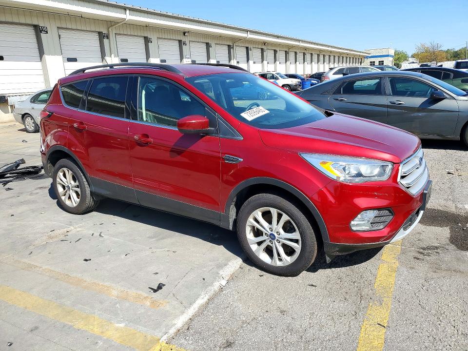 2018 Ford Escape მანქანა იყიდება აუქციონზე, vin: 1FMCU9HD7JUB18811, აუქციონის ნომერი: 72699466