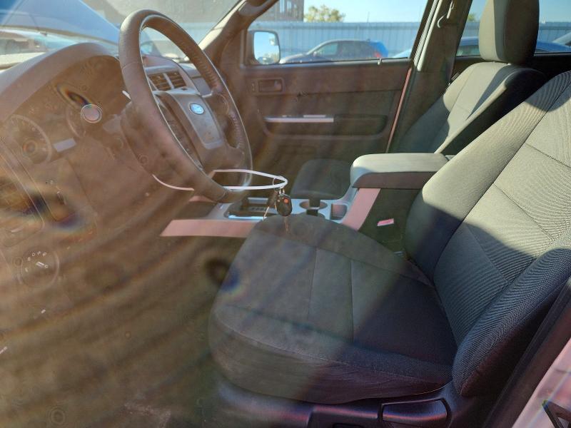 2010 Ford Escape მანქანა იყიდება აუქციონზე, vin: 1FMCU0D78AKD39079, აუქციონის ნომერი: 71024326