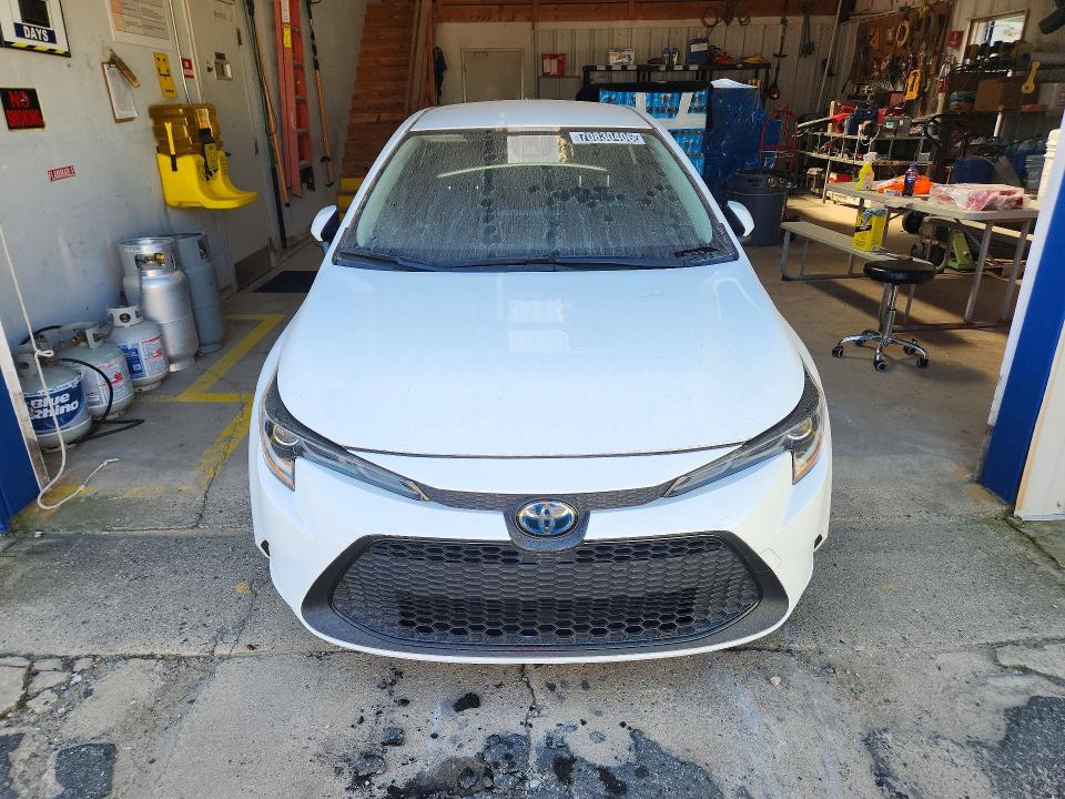 Продажа на аукционе авто 2022 Toyota Corolla, vin: JTDEAMDE2N3003147, номер лота: 70830406