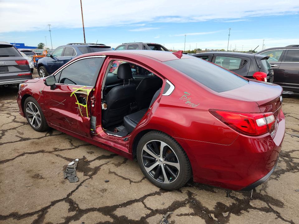 70691196 :رقم المزاد ، 4S3BNEJ63K3033361 vin ، 2019 Subaru Legacy مزاد بيع