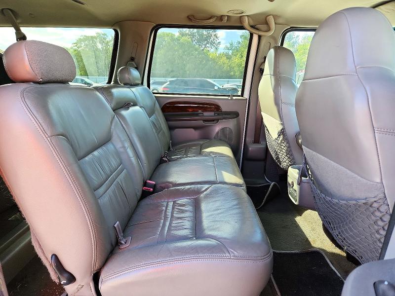 Продажа на аукционе авто 2000 Ford Excursion, vin: 1FMNU42S5YEB17356, номер лота: 73281506