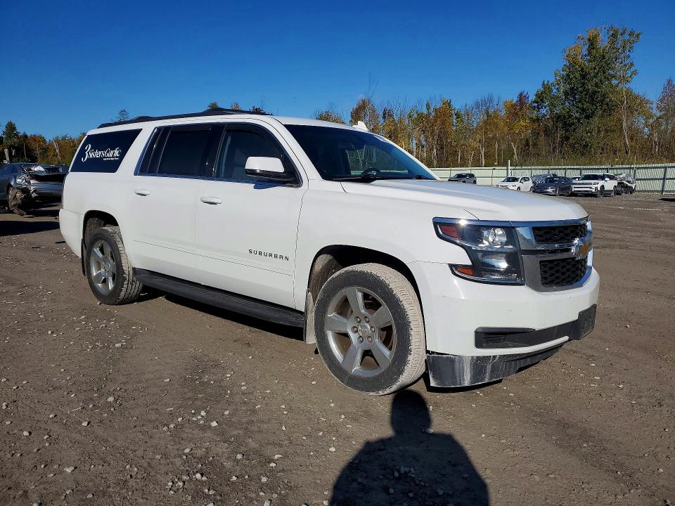 Продажа на аукционе авто 2018 Chevrolet Suburban, vin: 1GNSKGKC2JR402691, номер лота: 72302986