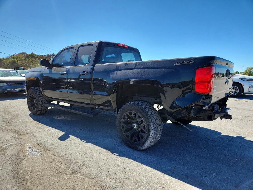 Продаж на аукціоні авто 2017 Chevrolet Silverado, vin: 1GCVKREC1HZ330440, номер лоту: 71317296