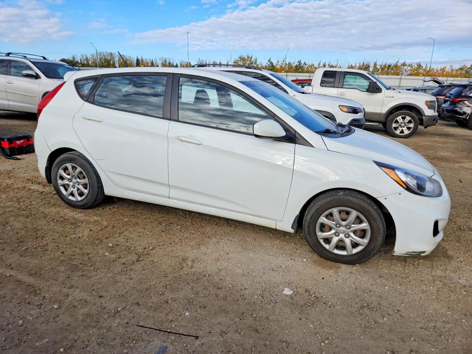Продаж на аукціоні авто 2014 Hyundai Accent, vin: KMHCT5AE5EU172421, номер лоту: 71611966