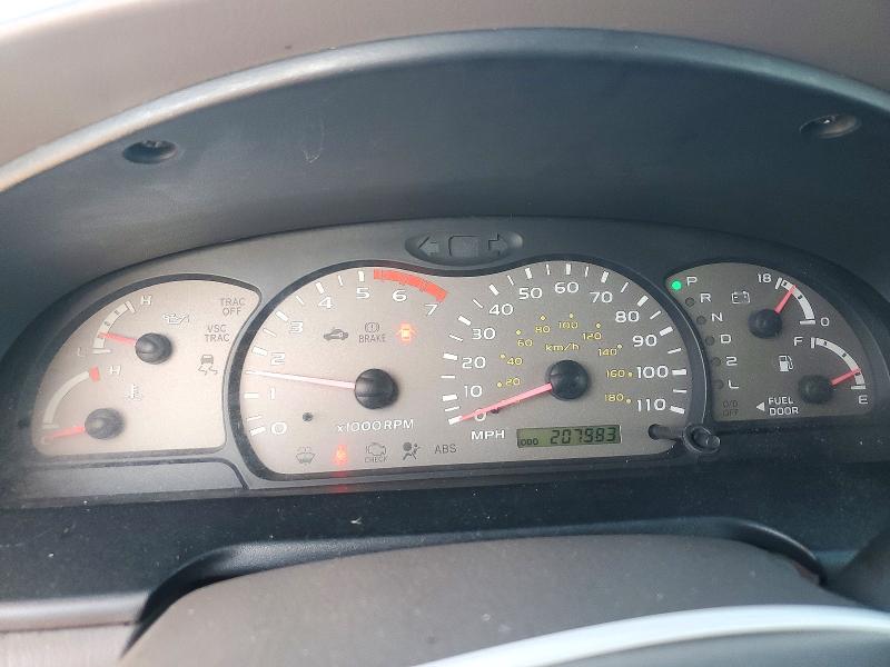Aukcja sprzedaży 2002 Toyota Sequoia, vin: 5TDZT34A82S117649, numer aukcji: 70737076