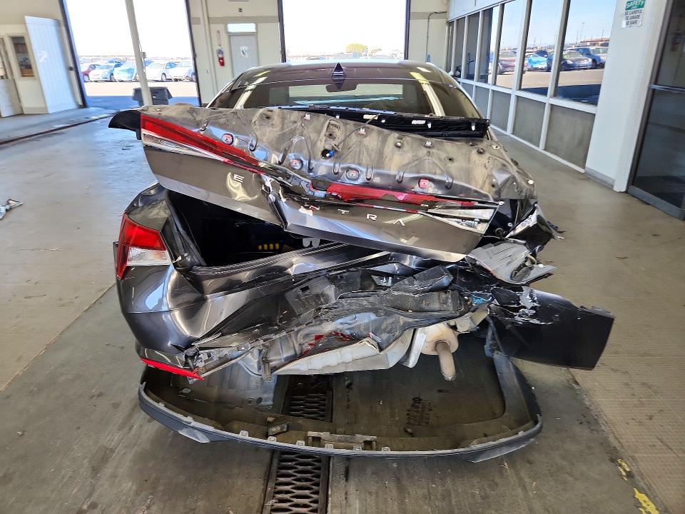 Продажа на аукционе авто 2021 Hyundai Elantra, vin: 5NPLM4AG0MH044013, номер лота: 72168416