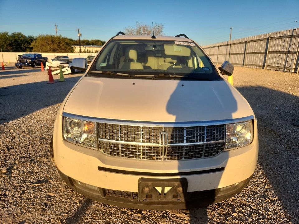 Продажа на аукционе авто 2008 Lincoln Mkx, vin: 2LMDU68C68BJ18975, номер лота: 71764056