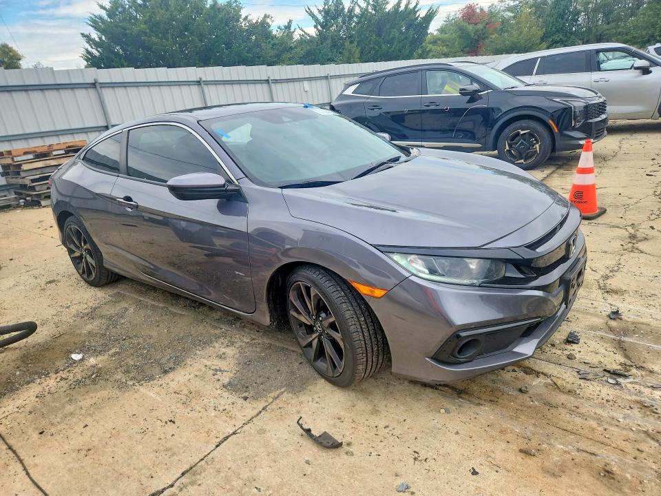 71094126 :رقم المزاد ، 2HGFC4B83KH307920 vin ، 2019 Honda Civic مزاد بيع