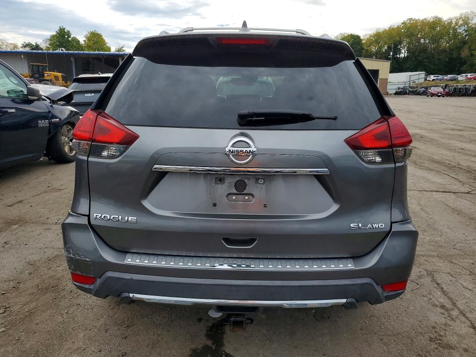 71406796 :رقم المزاد ، 5N1AT2MV1HC774048 vin ، 2017 Nissan Rogue مزاد بيع