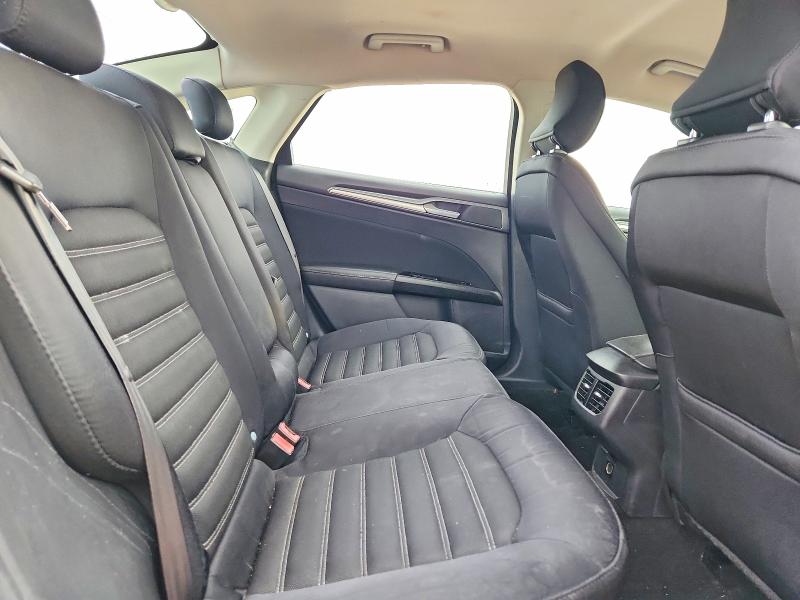 2015 Ford Fusion მანქანა იყიდება აუქციონზე, vin: 1FA6P0H70F5121670, აუქციონის ნომერი: 71573586