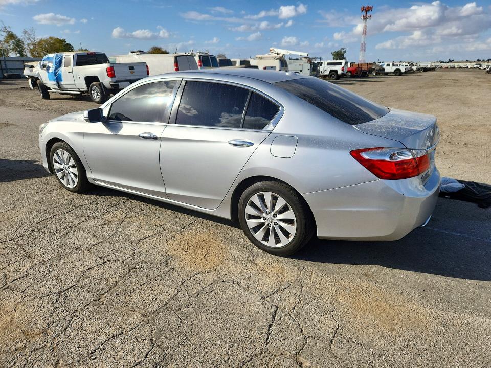 Продажа на аукционе авто 2013 Honda Accord, vin: 1HGCR2F89DA271975, номер лота: 72795216