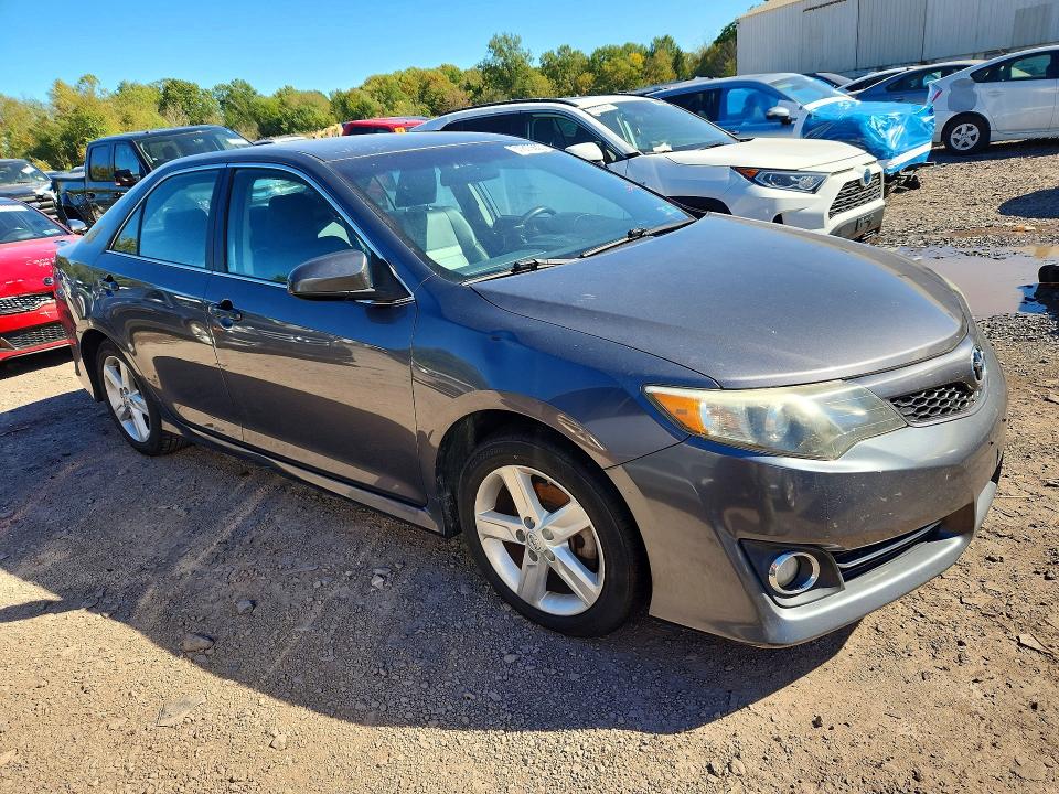 Aukcja sprzedaży 2014 Toyota Camry, vin: 4T1BF1FK7EU352218, numer aukcji: 71813836