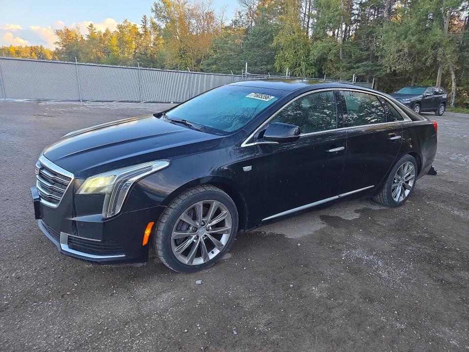 71605396 :رقم المزاد ، 2G61U5S35J9147745 vin ، 2018 Cadillac Xts مزاد بيع