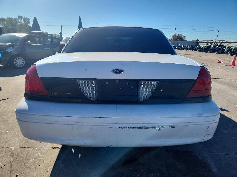 Продажа на аукционе авто 2011 Ford Crown Victoria, vin: 2FABP7BV1BX110412, номер лота: 71242106