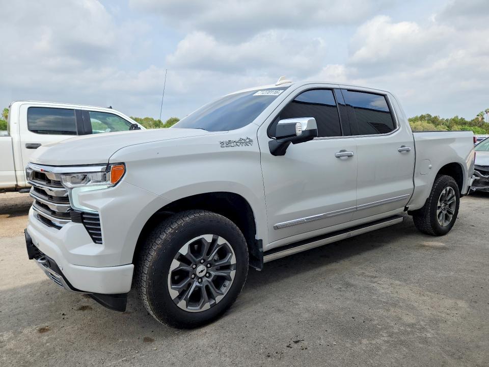 Продаж на аукціоні авто 2025 Chevrolet Silverado, vin: 3GCUKJE84SG114176, номер лоту: 71270116