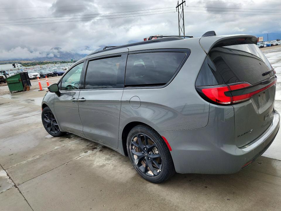Продаж на аукціоні авто 2025 Chrysler Pacifica, vin: 2C4RC1GG4SR554982, номер лоту: 72396196