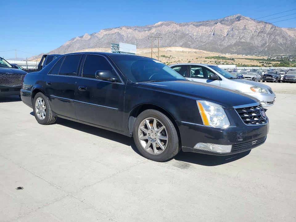 2010 Cadillac Dts მანქანა იყიდება აუქციონზე, vin: 1G6KD5EY9AU131319, აუქციონის ნომერი: 71016526