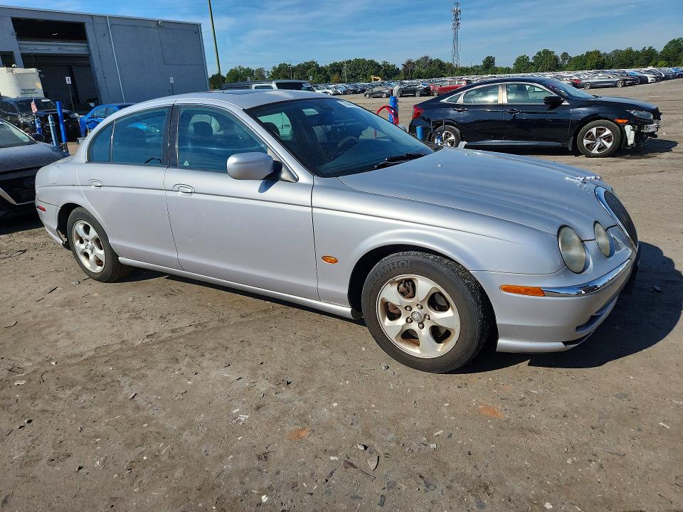 Aukcja sprzedaży 2002 Jaguar S-type, vin: SAJDA01N72FM28447, numer aukcji: 70488636