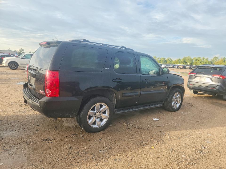 Продажа на аукционе авто 2007 Gmc Yukon, vin: 1GKFC13097R357304, номер лота: 70719376