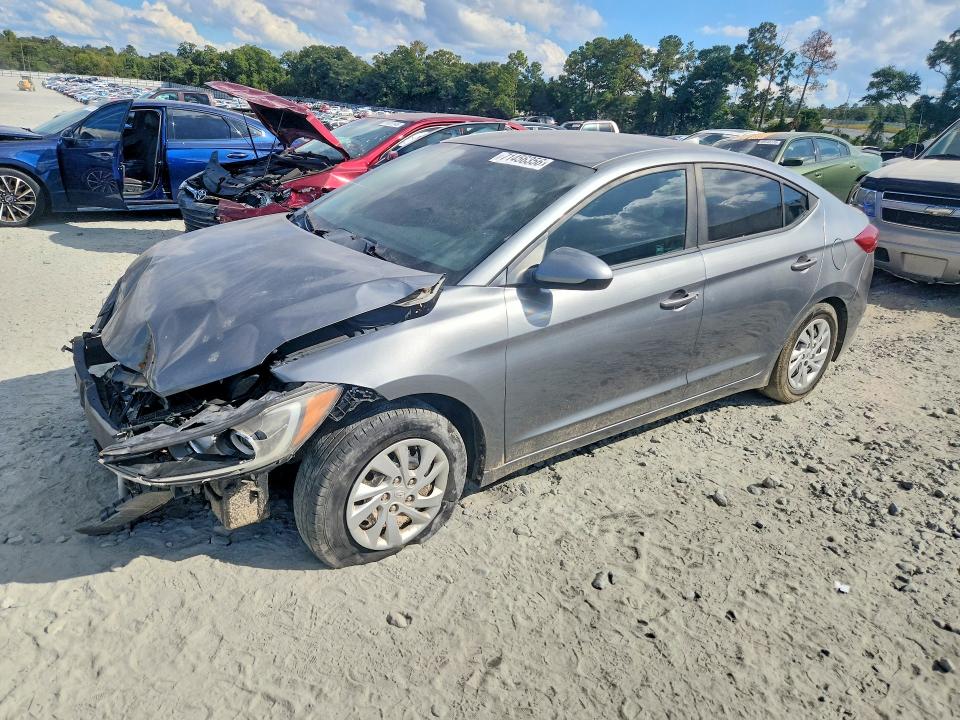2017 Hyundai Elantra მანქანა იყიდება აუქციონზე, vin: KMHD74LF4HU127192, აუქციონის ნომერი: 71456356