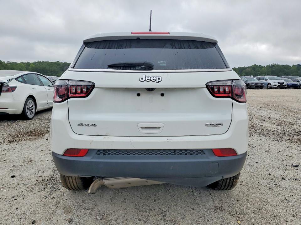 Продаж на аукціоні авто 2024 Jeep Compass, vin: 3C4NJDBN8RT109812, номер лоту: 70512106